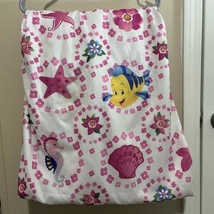 Disney Princess The Little Mermaid Flounder Twin Fitted Sheet